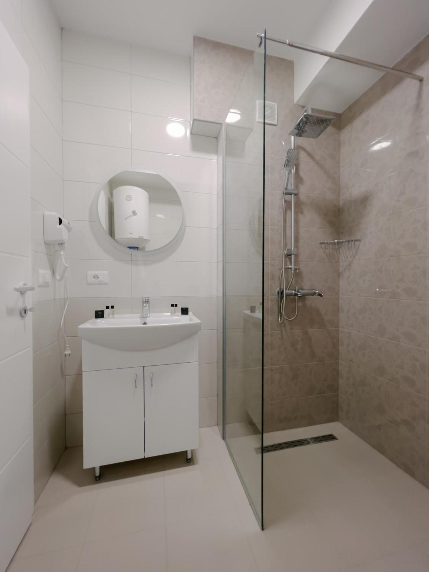 Serenity Downtown Apartments Охрид Екстер'єр фото