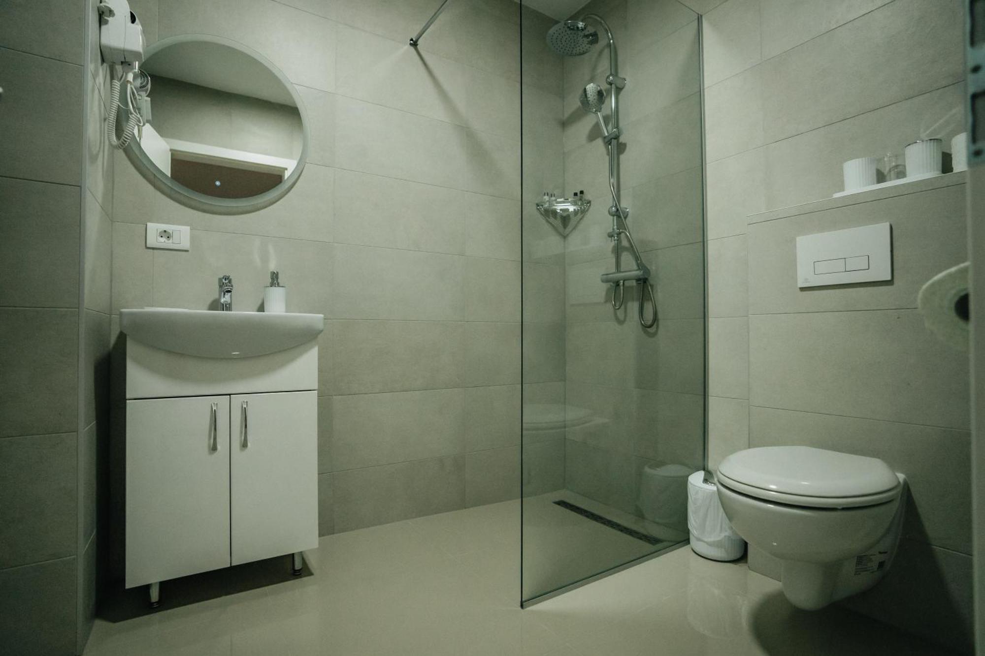 Serenity Downtown Apartments Охрид Екстер'єр фото